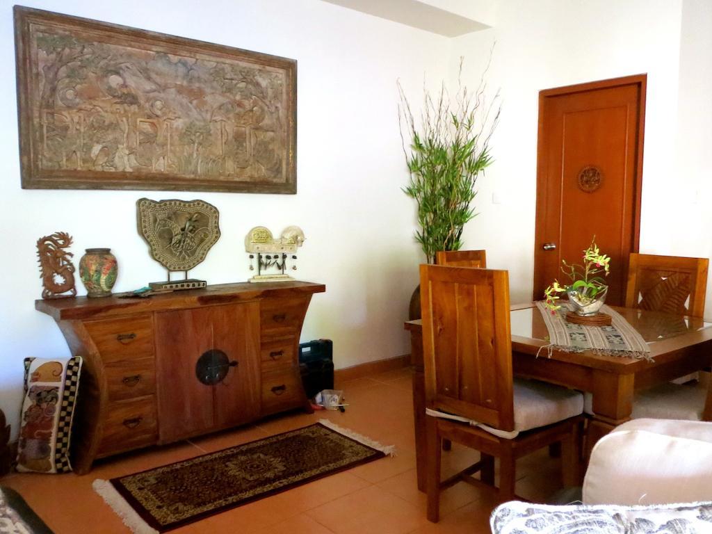 Villa Chinta 1 Sanur Szoba fotó