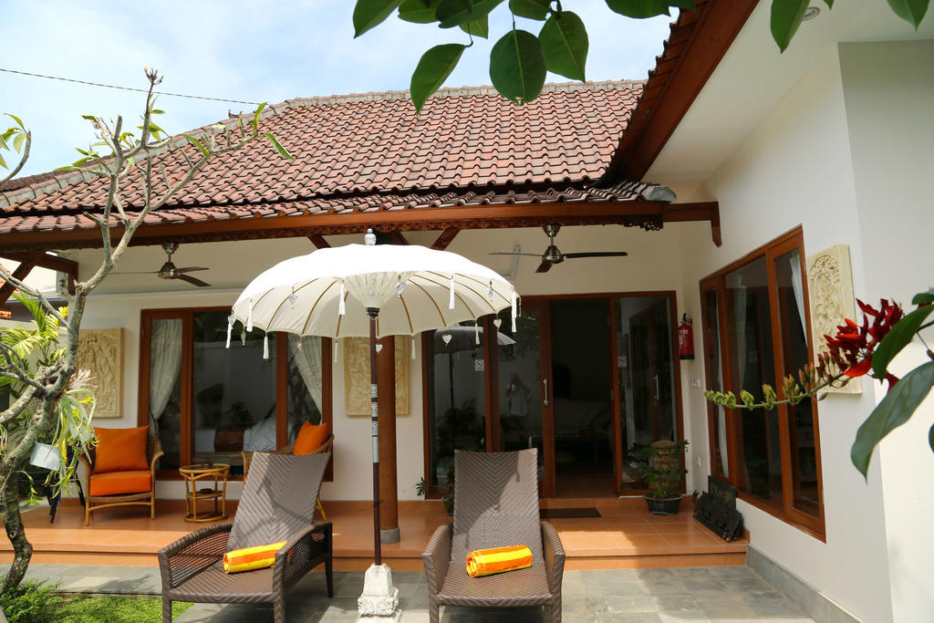 Villa Chinta 1 Sanur Szoba fotó