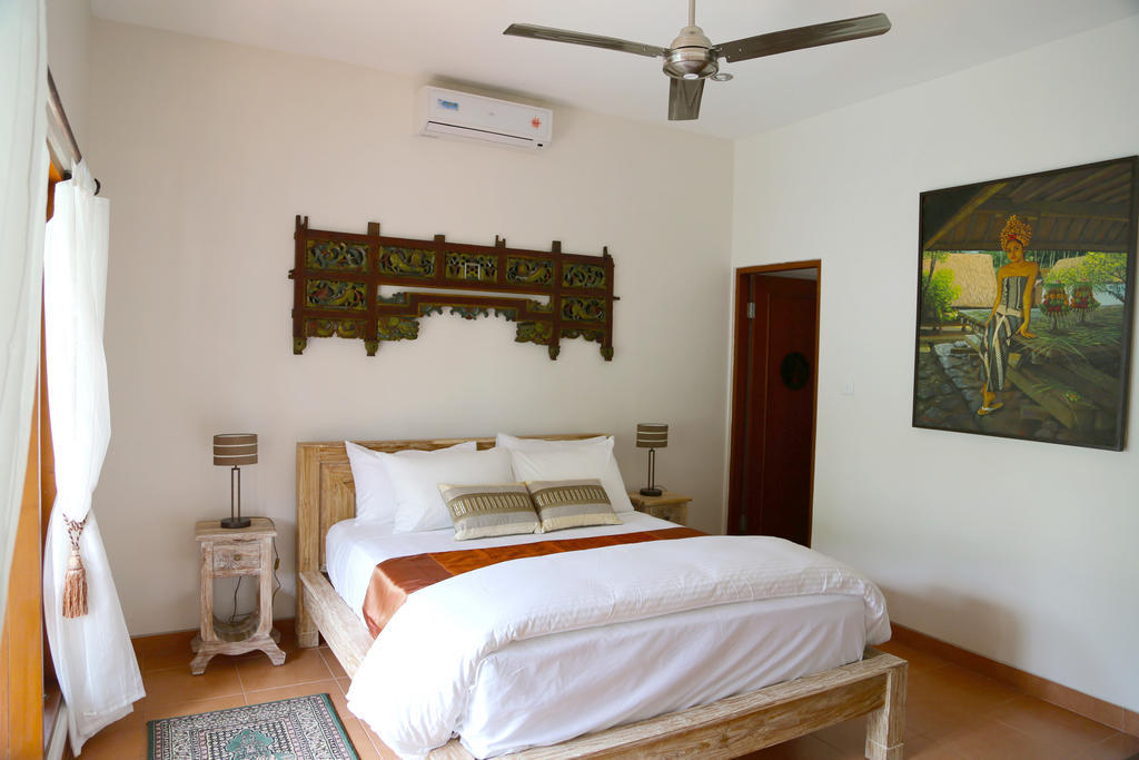 Villa Chinta 1 Sanur Szoba fotó