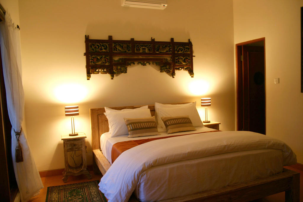 Villa Chinta 1 Sanur Szoba fotó