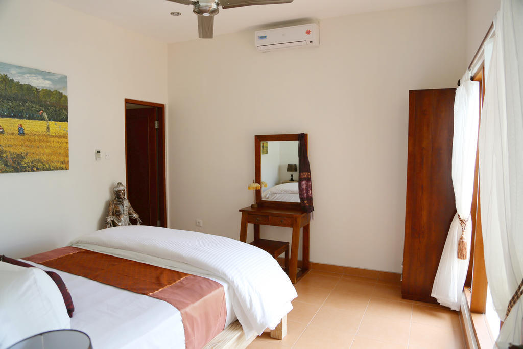 Villa Chinta 1 Sanur Szoba fotó
