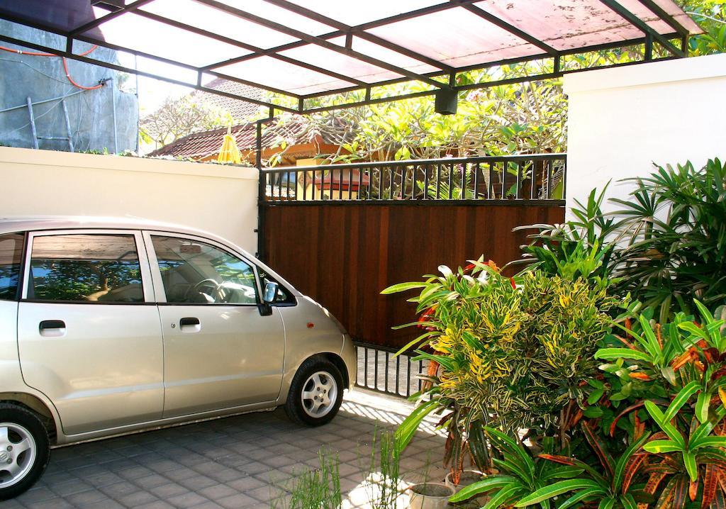 Villa Chinta 1 Sanur Szoba fotó